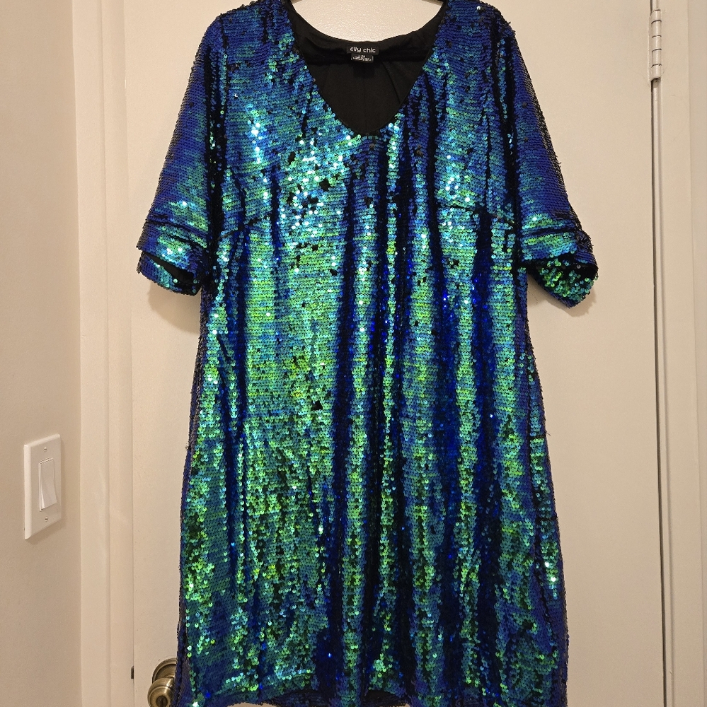 Mermaid swing dress!!! City Chic sz L Iridescent green/blue